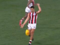 Silvagni foi vaiado pelos torcedores do Carlton