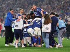 Schalke avançou para a Bundesliga após vitória sobre o Fortuna Düsseldorf
