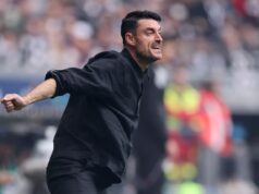 Eintracht Frankfurt assinou oficialmente com Albert Riera