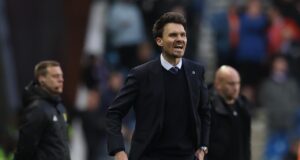 O técnico do Rangers, Danny Röhl, respondeu à ligação entre Wolfsburg, Union Berlin e Leverkusen