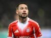 Raphaël Guerreiro, do Bayern, está considerando se aposentar em breve