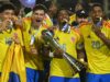 O Dortmund sofreu um duro golpe quando o profissional colombiano optou pela transferência para o Liverpool