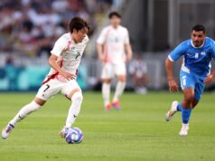 Freiburg contratou o meio-campista japonês