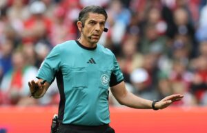Deniz Aytekin e Fabienne Michel nomeados árbitros da DFB para o ano 2025-26