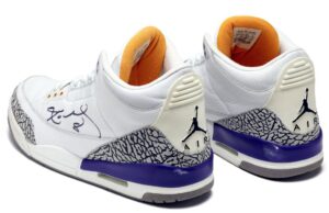 Air Jordans de Kobe Bryant arrecadam US$ 500 mil com pontuação espetacular