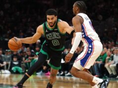 O quarterback do Celtics, Jayson Tatum, foi excluído do jogo 7 devido a rigidez no joelho.