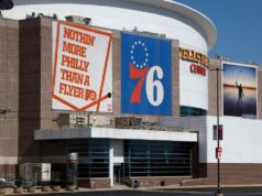 Os 76ers estão doando ingressos para os playoffs aos fãs dos Knicks.