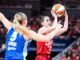 Paige Bueckers, Wings Top Caitlin Clark, febre na abertura da temporada