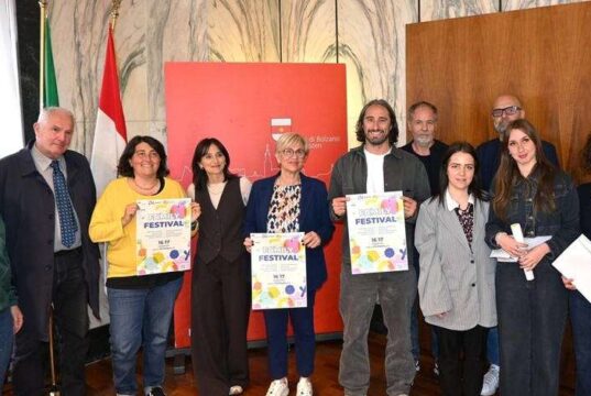 Bolzano, Festival da Família chega à montanha Firmian com jogos, música e oficinas – Bolzano.