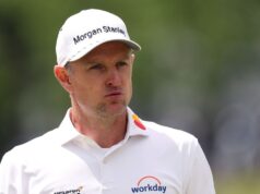 Rose faz o corte no PGA com uma águia no buraco final