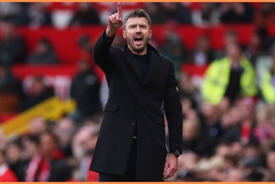 O técnico do Man United, Carrick, tem um plano para seu meio-campo na próxima temporada
