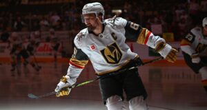 Knights Captain Stone do jogo 3 vs. Back for the Avs