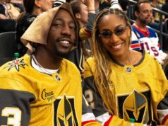 Bam posa com Aja Wilson em um jogo dos Golden Knights,…