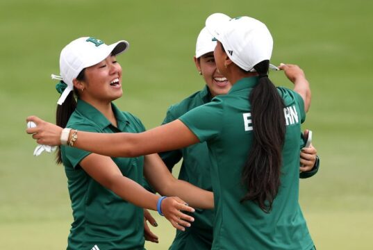 Eastern Michigan venceu o Texas e chegou às semifinais de golfe