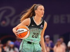 Liberty G Sabrina Ionescu (costas) fora contra Mercury