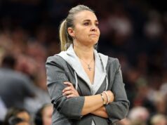 Hammon apoia Brunson: Prove que estou errado.