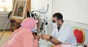 Domingo: Suprimentos médicos com exames oftalmológicos gratuitos em Suez