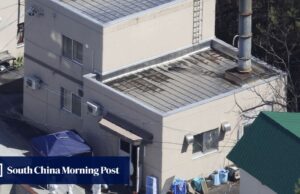 No Japão, o homem que queimou o corpo da esposa num zoológico foi preso.