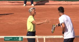 Kokkinakis está no meio da controvérsia sobre o ace call
