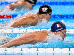 Leon Marchand faz um esforço de 1m53s08 nos 200 metros borboleta no Fort Lauderdale Open
