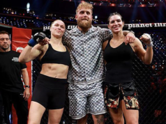 Ronda Rousey e Jake Paul reagem ao momento do anúncio de Conor McGregor do UFC