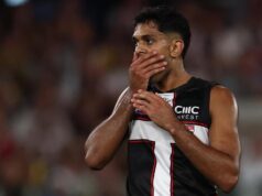 Uma lesão muscular na panturrilha deixou o astro afastado dos gramados por três jogos