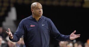 Detroit Mercy enfrentou uma proibição pós-temporada para acadêmicos
