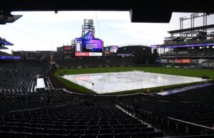 O jogo Mets-Rockies foi adiado com previsão de neve.