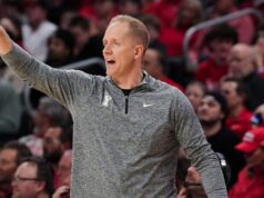 Relatório: A pesquisa de treinador do Bulls inclui Kevin Young da BYU.
