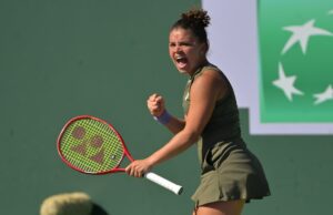 A atual campeã Jasmine Paolini sobreviveu a um susto para avançar em Roma.