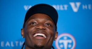 “WR Cornell Tate do primeiro turno dos Titãs assinou contrato” .