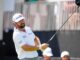 Cameron Young lidera o Cadillac logo atrás de Jordan Spieth.