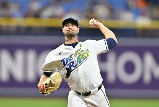 Shane McClenaghan ajuda os Rays a derrotar os humildes Giants.