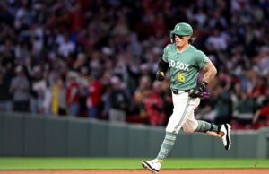 Jarren Duran e Jake Bennett ajudam Red Sox a derrotar Astros.