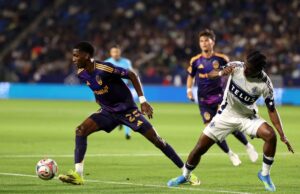 O empate tardio de Vancouver garantiu o empate no LA Galaxy.