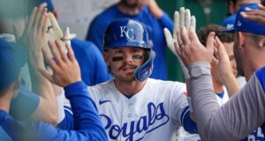 Michael Wacha lançou 7 entradas rápidas enquanto os Royals eliminavam os Guardians.