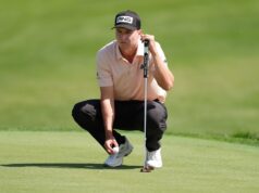 Matt McCarty está na frente porque o clima dificulta o Trust Championship.