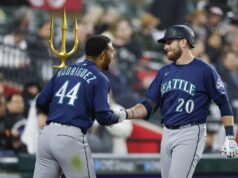 Os Mariners pretendem continuar sua barragem ofensiva contra os White Sox.