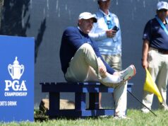 Rory McIlroy interrompe treino do PGA Championship devido a bolhas
