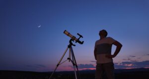 Não espere pela lua cheia: é aqui que a lua é melhor vista através de binóculos