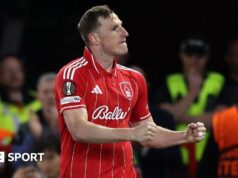 Nottingham Forest: O rei dos pênaltis, Chris Wood, pode ser o primeiro a abusar de Forest.