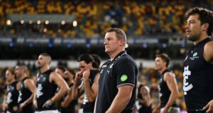 Por dentro da reunião que encerrou a passagem do técnico do Carlton pelos Blues
