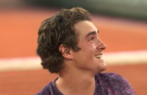 Jovens brasileiros incomodam Djokovic