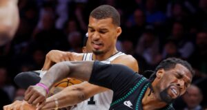 A NBA surpreendeu Wembanyama com a sanção após ele dar uma cotovelada em Naz Reid, nos playoffs entre Spurs e Timberwolves