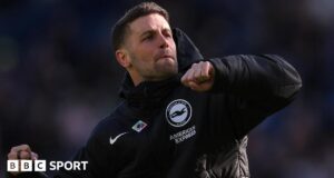 Fabian Hurzeler: ‘Honrado’ pelo chefe do Brighton assinar novo acordo