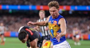 O herói cultural da Costa Oeste, Milan Murdoch, enfrenta o grande Scott Pendlebury de Collingwood em um MCG esgotado