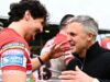 St Helens: Jake Davies assina novo contrato de dois anos com o clube da Super League.