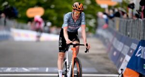 ‘Ele é o guerreiro certo’ – Timeman Arensman está procurando ‘roubar experiência’ de Egan Bernal enquanto ele emerge como favorito do GC para Netcompany Ineos no Giro d’Italia
