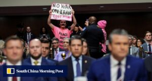 Confrontado com prazo de 60 dias, administração Trump afirma que a guerra com o Irão ‘acabou’