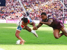 Os Dragões encerraram uma seqüência de 15 derrotas consecutivas com uma vitória por 30-26 sobre os campeões.